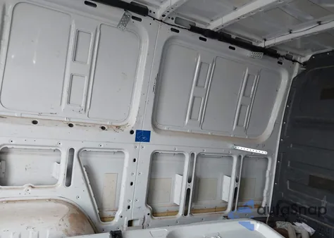 2014 Mercedes-Benz Sprinter 2500 Normal Roof z USA, uszkodzony, nr VIN WD3PE7DC9E5839128